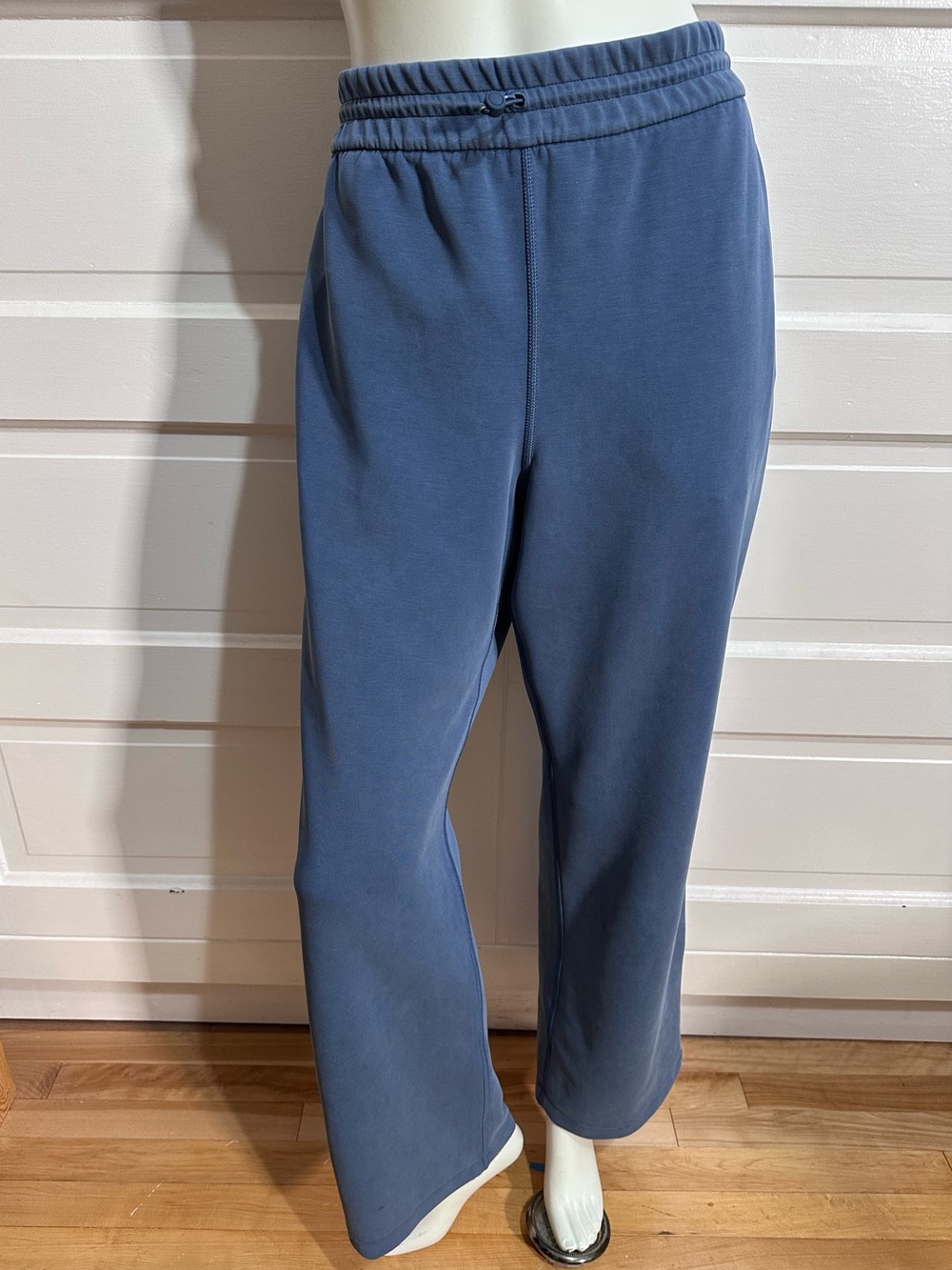 Lululemon Softstreme High-Rise Pant Size 12 Pitch Blue 31” Inseam Soft $138